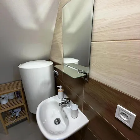 2 * Kunratice (Usti nad Labem)